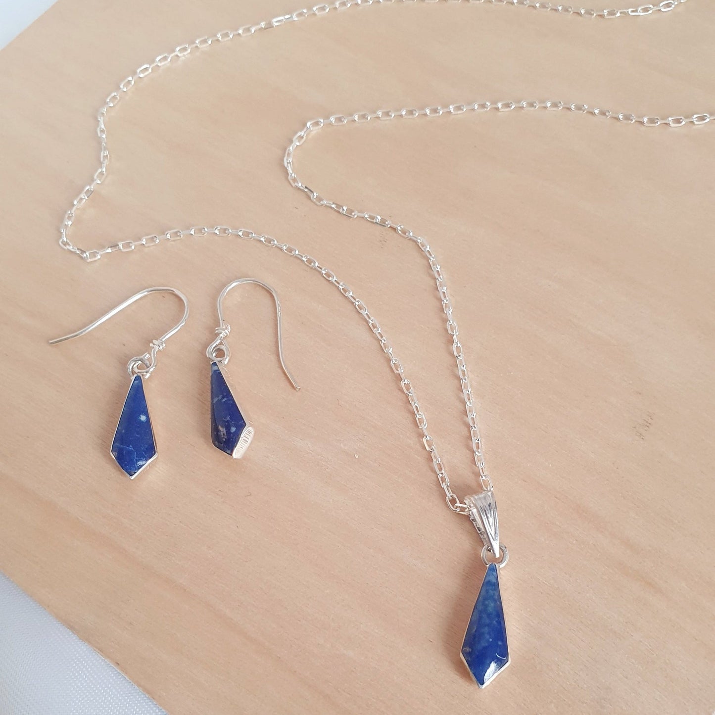 Conjunto Gota Plata con Piedra Lapislázuli - Joyas Alicanto