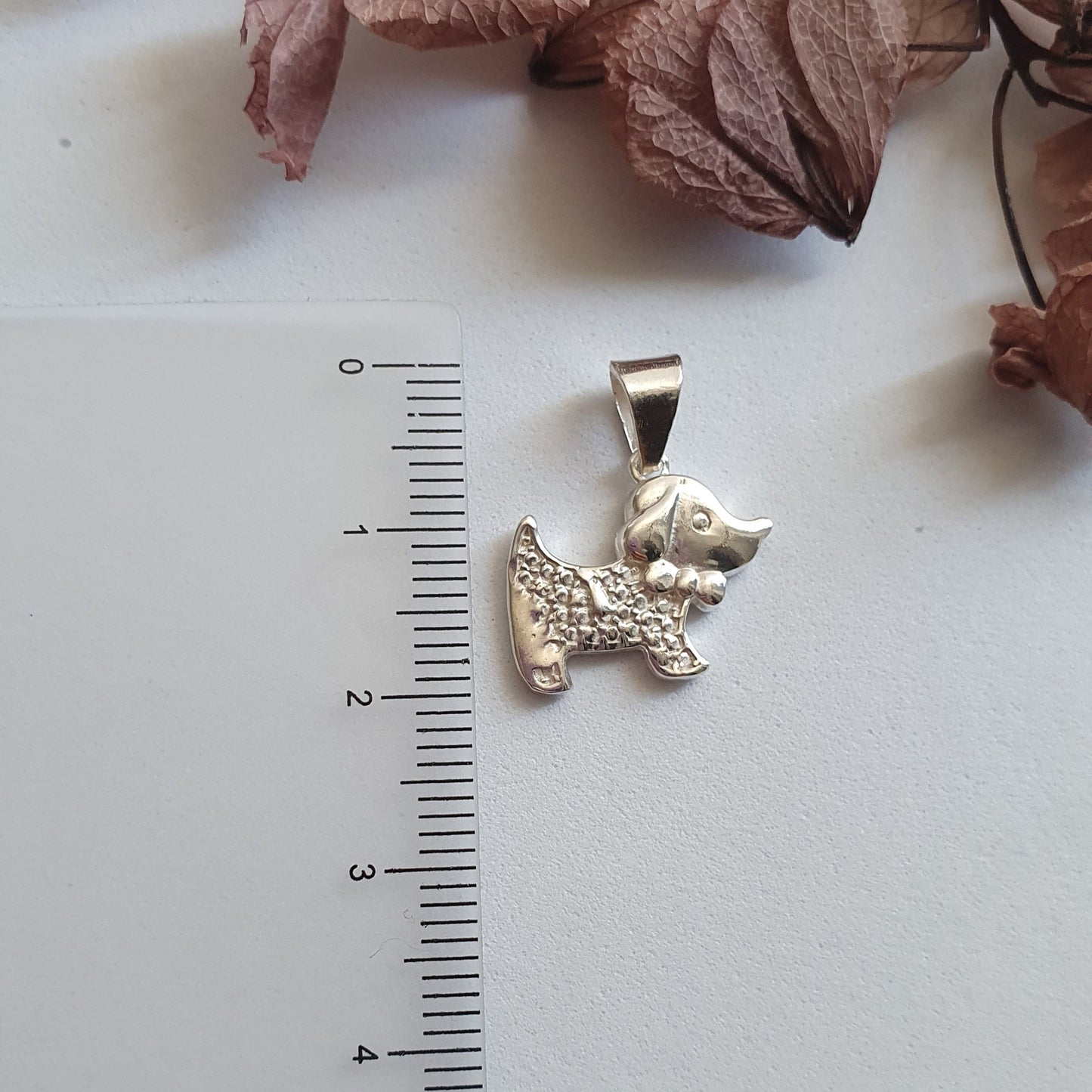 Colgante Plata Perrito con Lazo