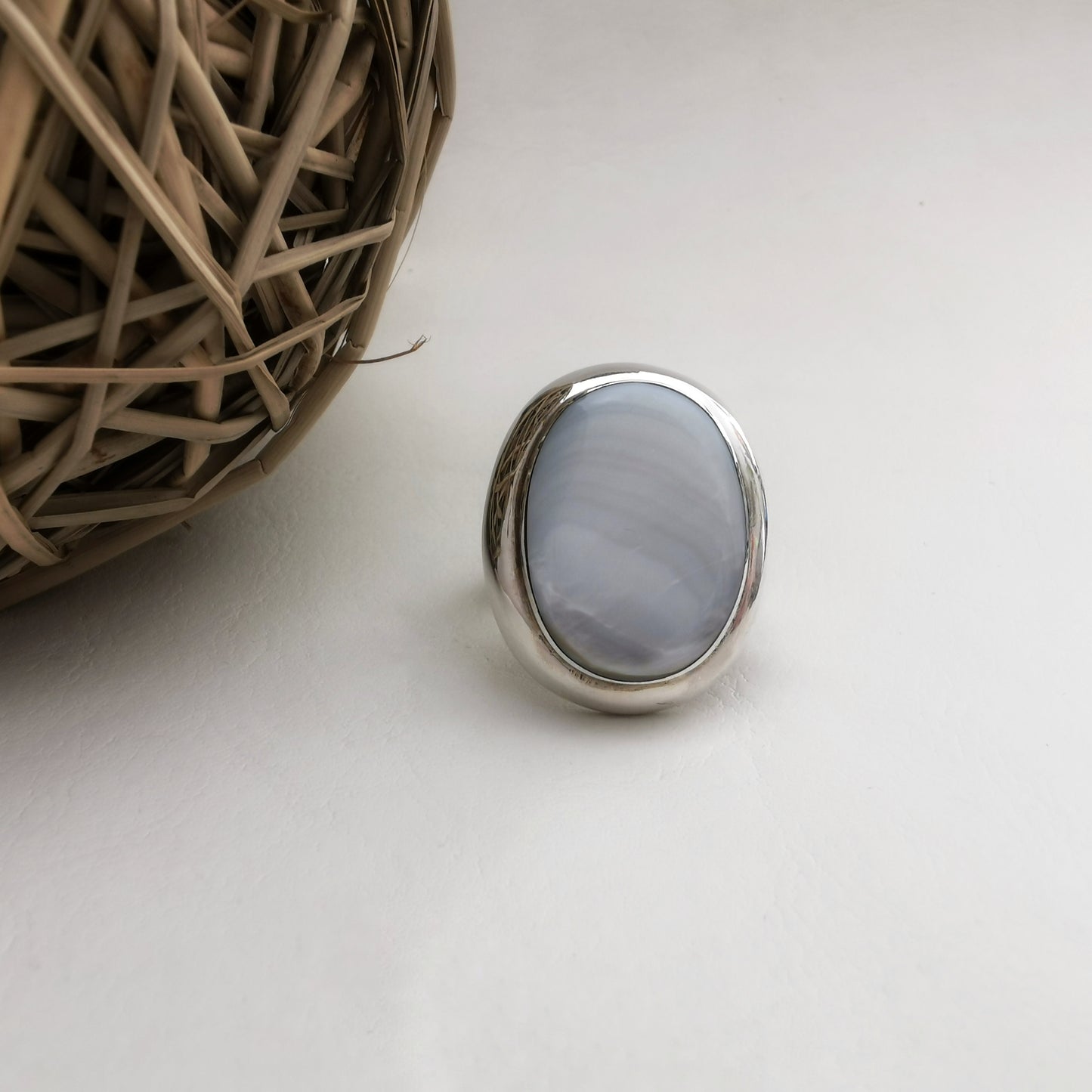 Anillo Lapidado Piedra Nácar