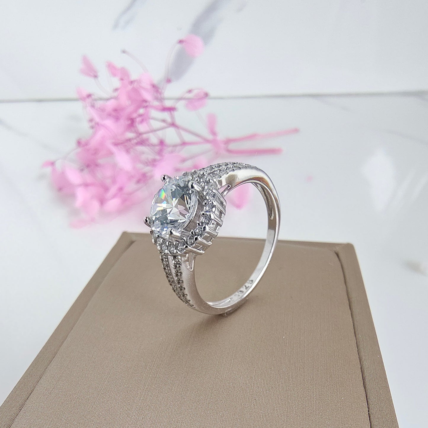 Anillo Solitario en Plata