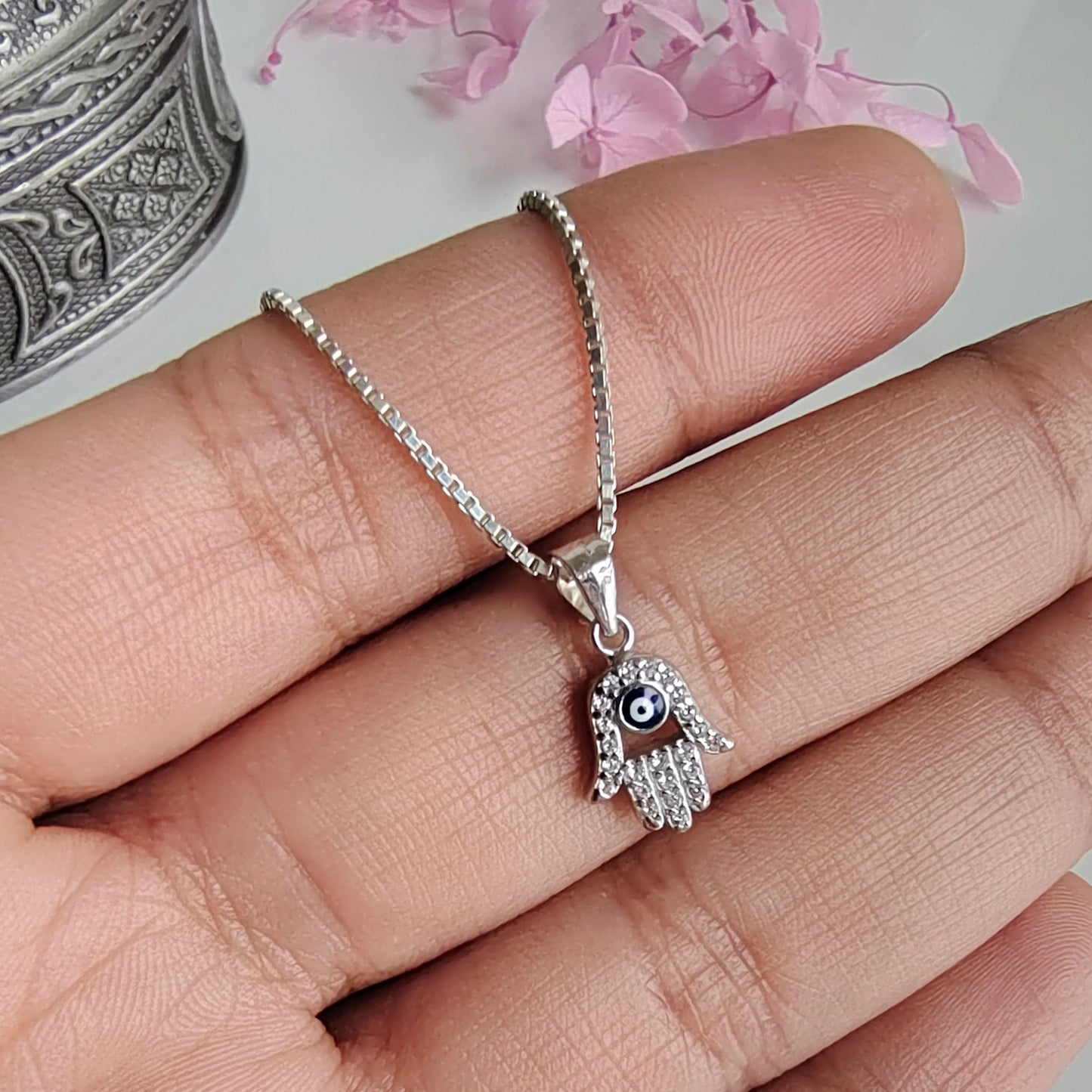 Medalla Mano de Fátima de Plata y Circón 10mm