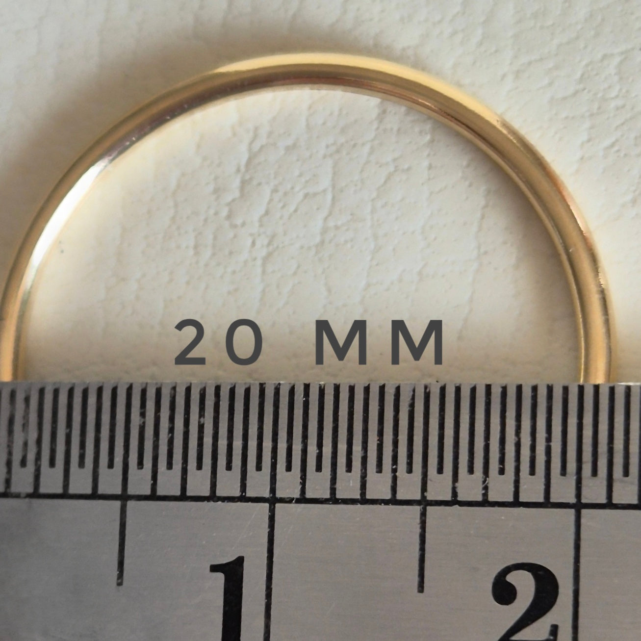 Aro Argolla Oro 14k G.F con bolita facetada 20 mm