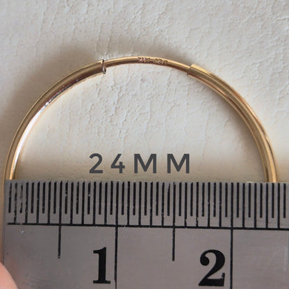 Aro argolla Oro 14K G.F 24 mm con bolita facetada