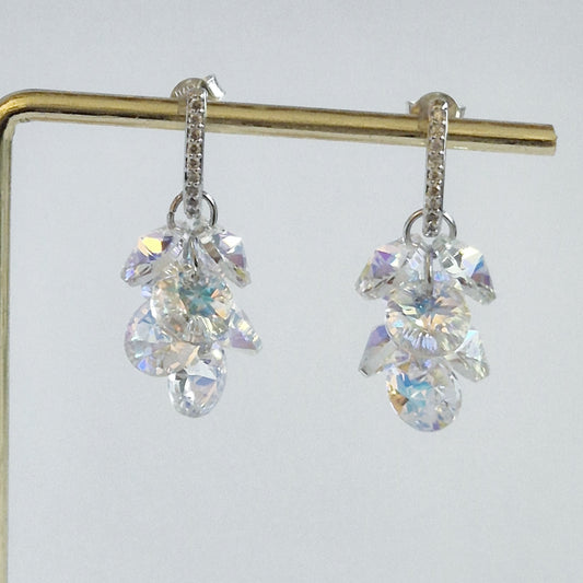 Aros de Plata con Cristales Tornasol y Microcircones | 3.5 cm