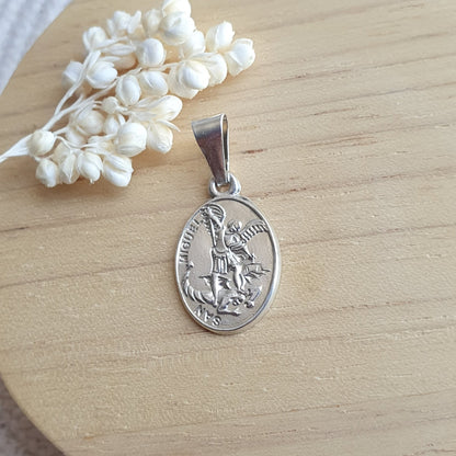 Medalla de Plata Arcángel San Miguel 20mm - Joyas Alicanto