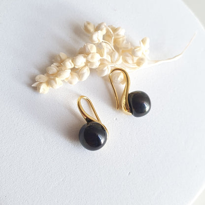 Aro Plata Dorada con Perla Natural Negra - Joyas Alicanto