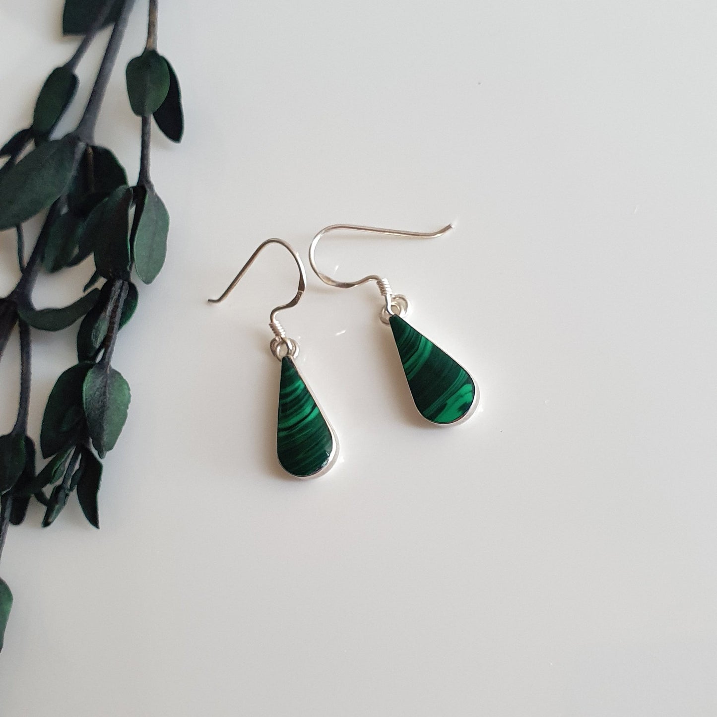 Conjunto Gota Plata con Piedra Malaquita Natural