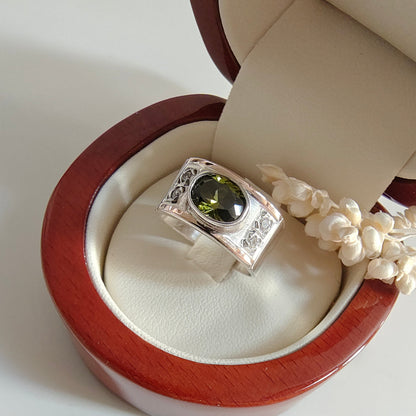 Anillo Oliva Plata con Oro 18kl.