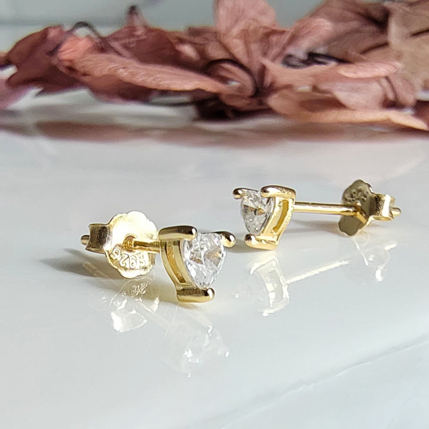 Conjunto Plata Dorada Punto de Luz Corazón