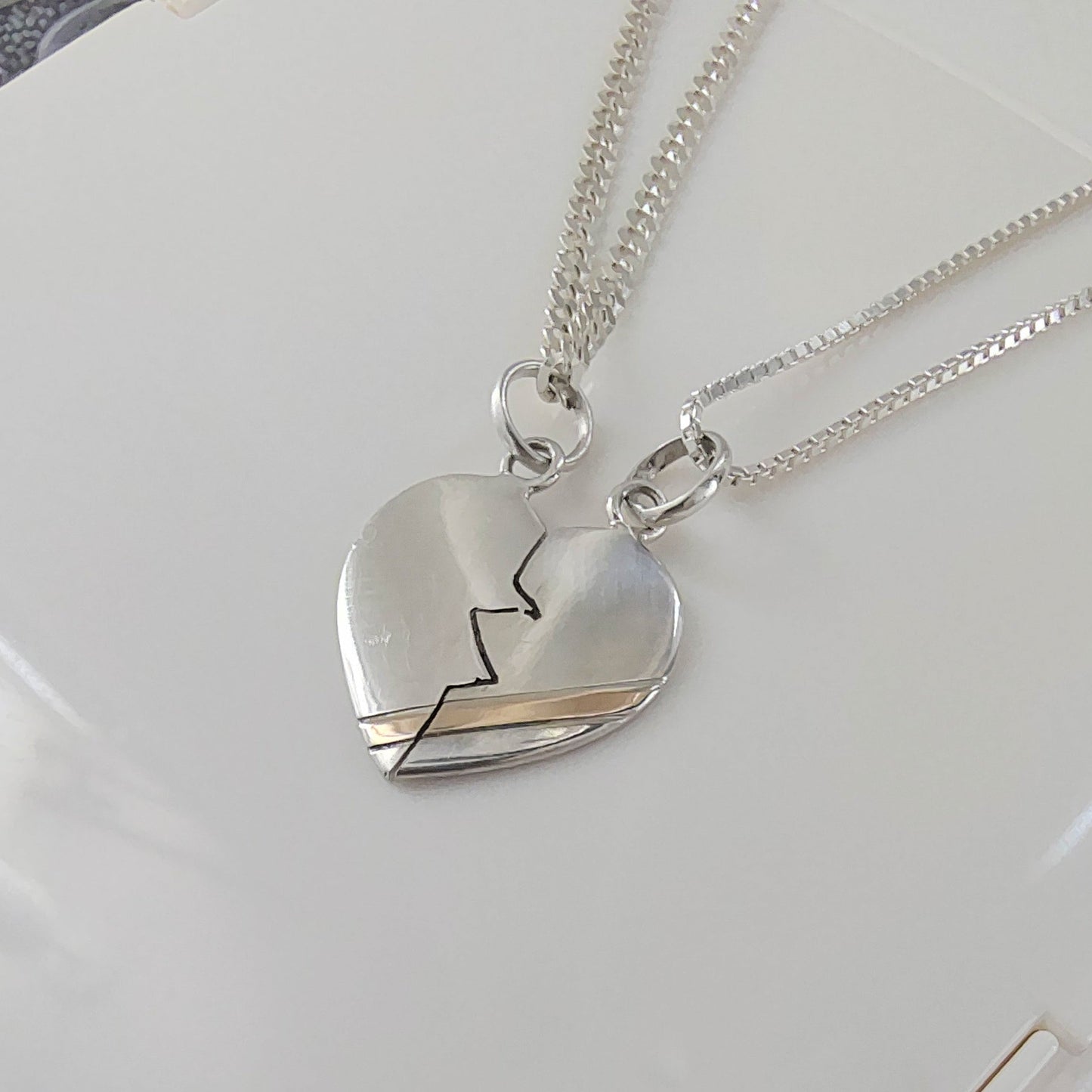 Colgante Plata Corazón Partido 20mm