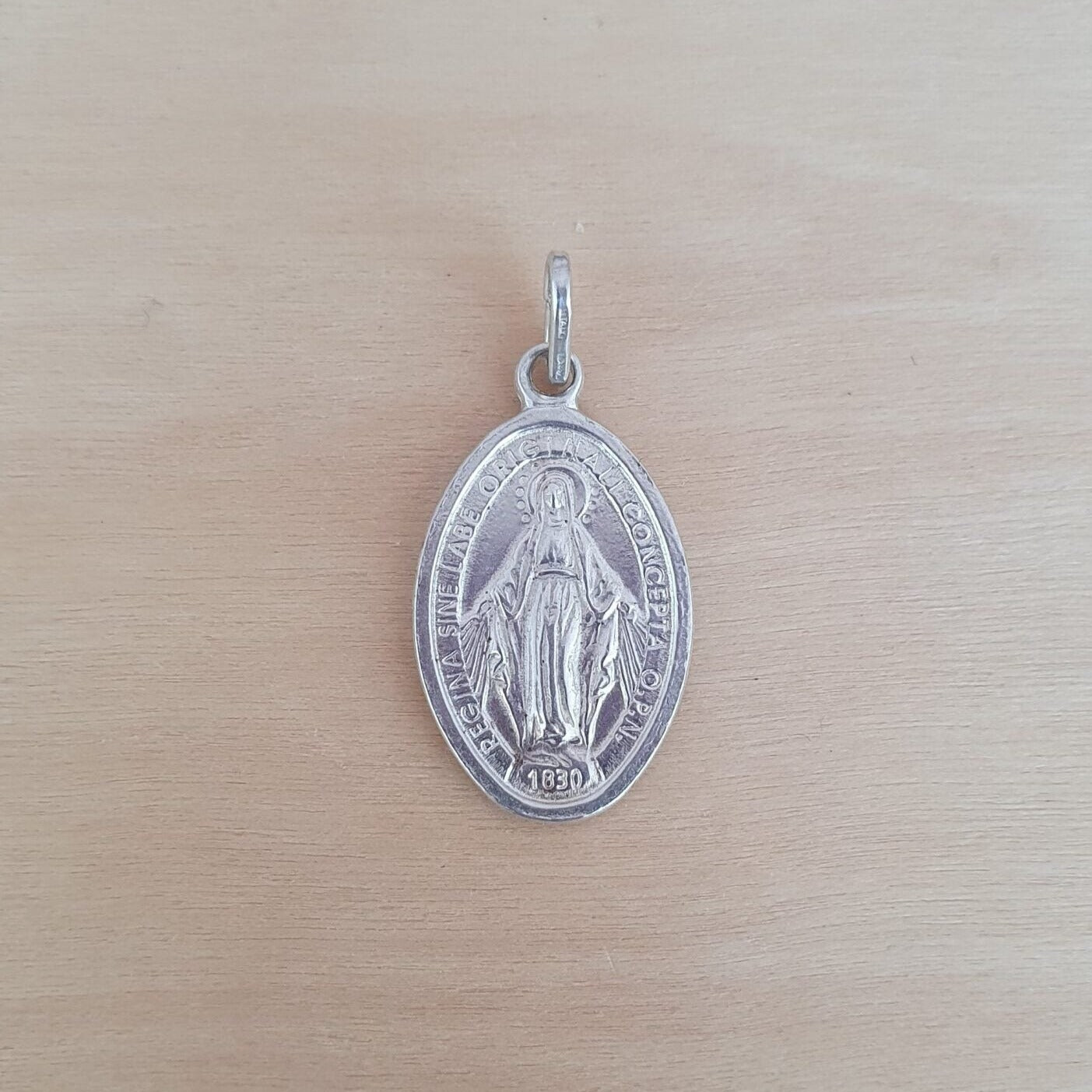 Medalla de Plata Virgen de Los Rayos 24 mm