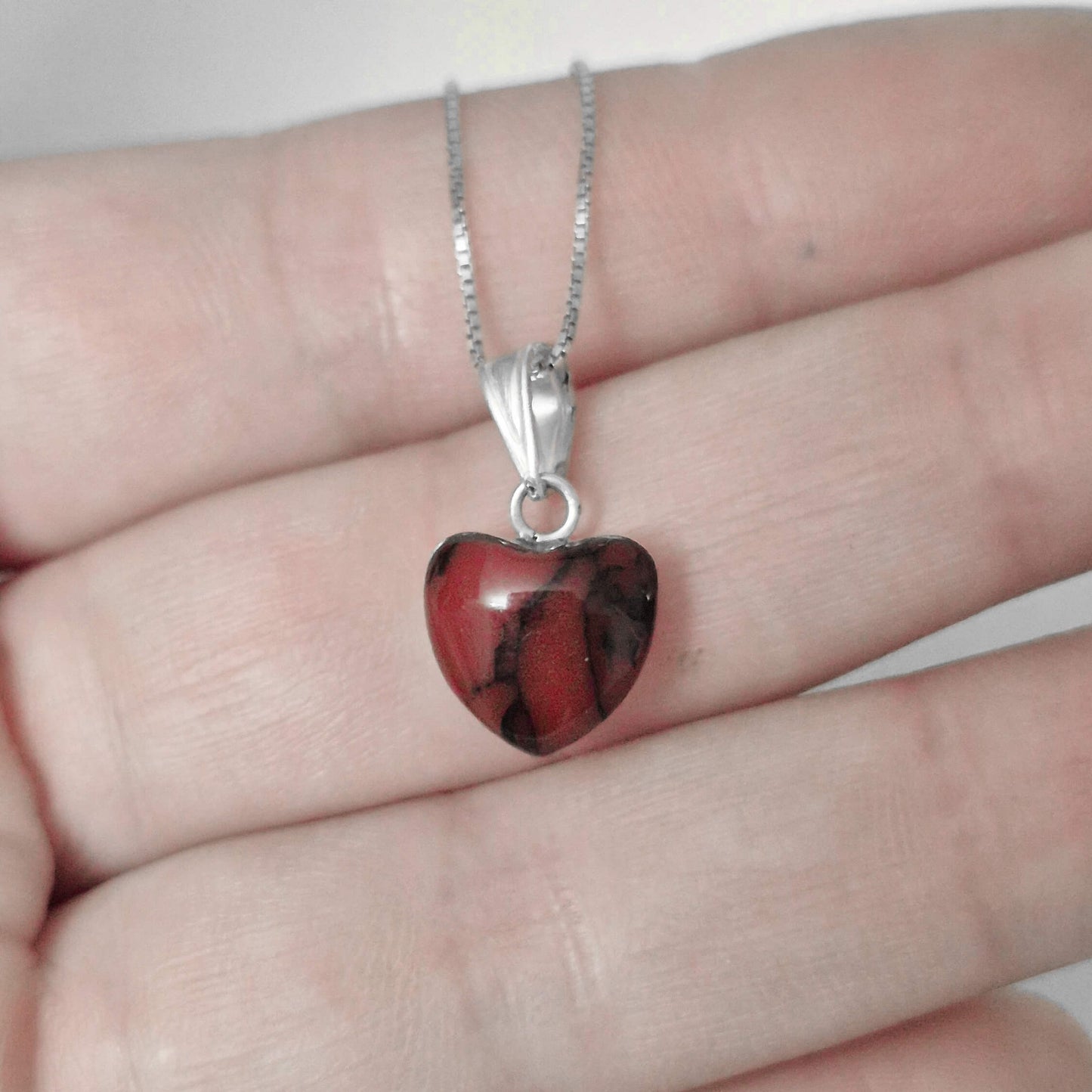 Conjunto Aros y Collar en Plata 950 con Jaspe Corazón