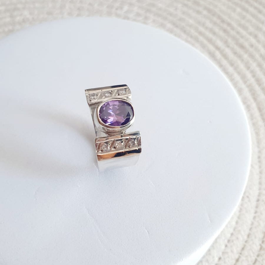 Anillo Morado Plata con Oro 18kl.