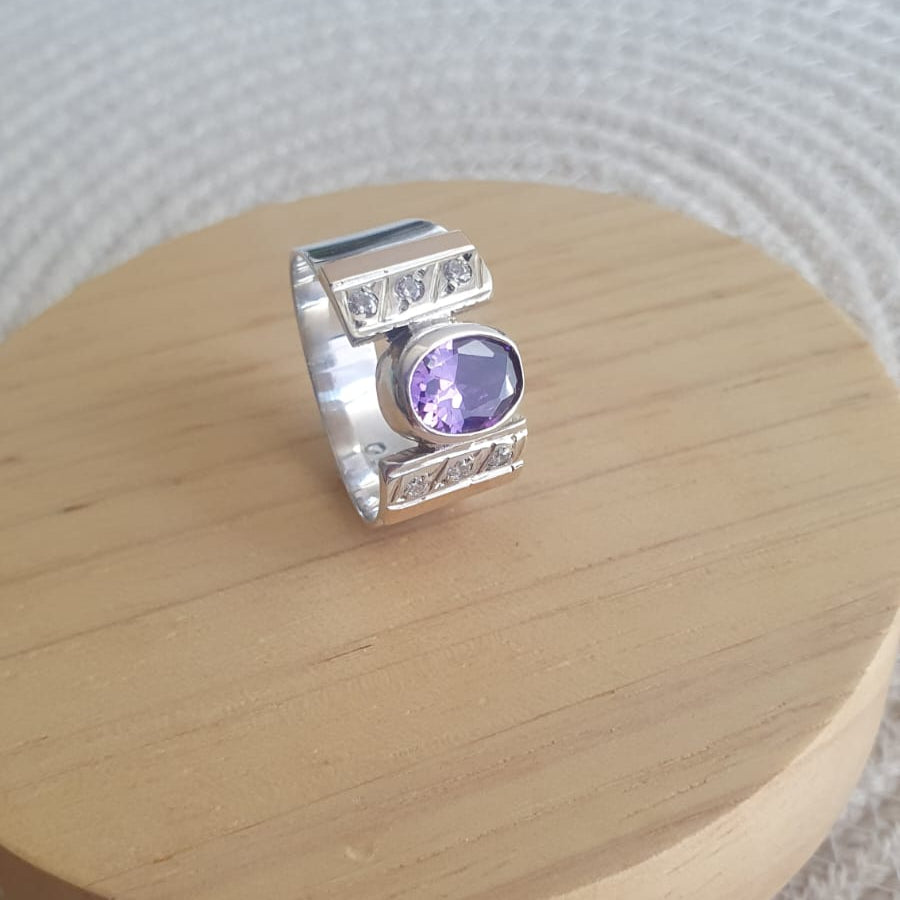 Anillo Morado Plata con Oro 18kl.